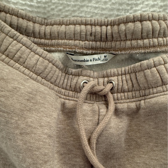 Abercrombie & Fitch Barrel Sweatpant - Picture 2 of 2
